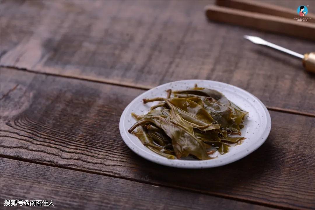 古树茶|“挂羊头 卖狗肉”的9块9普洱茶，为什么还没消失？