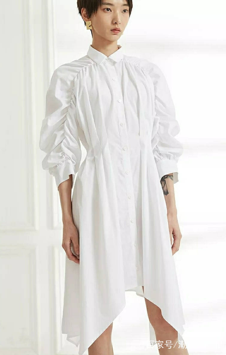 大气|女人要想优雅大气，这4款连衣裙，让你美一整个夏天，赶紧get