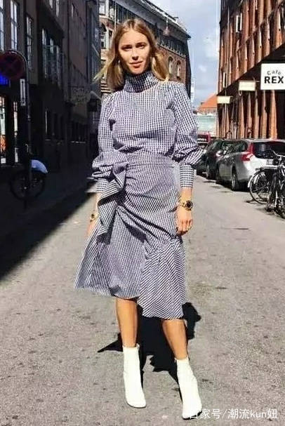 大气|女人要想优雅大气，这4款连衣裙，让你美一整个夏天，赶紧get