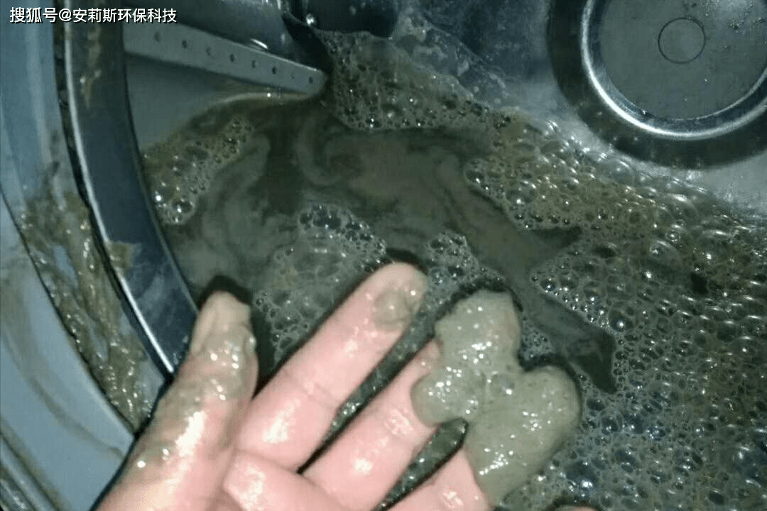 41772f062fcf4a6eb8d3432572e7318e.png
