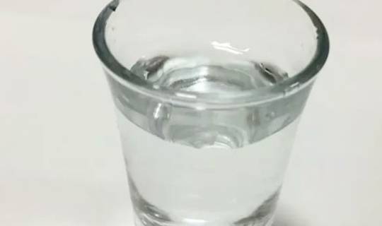 肝脏|早上醒来后的一个行为，或许比喝酒更伤肝，多数人却经常做