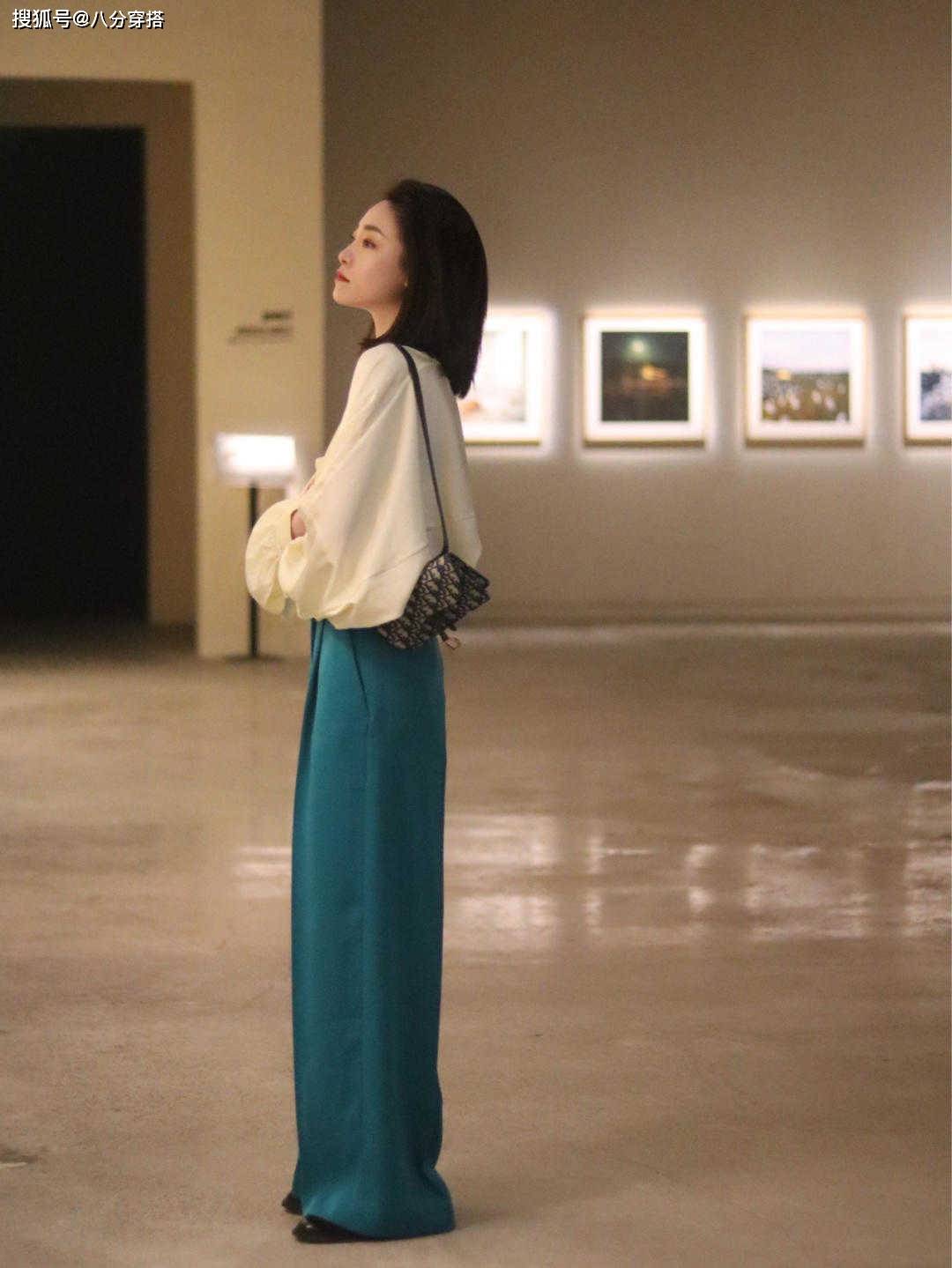 黑色|夏天穿衣在搭不在多,试试这些温柔舒适的穿搭方式,美翻整个夏天