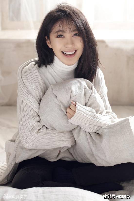 baby|气质优雅的李菲儿，性感和清纯居然可以并存，网友：比baby低调