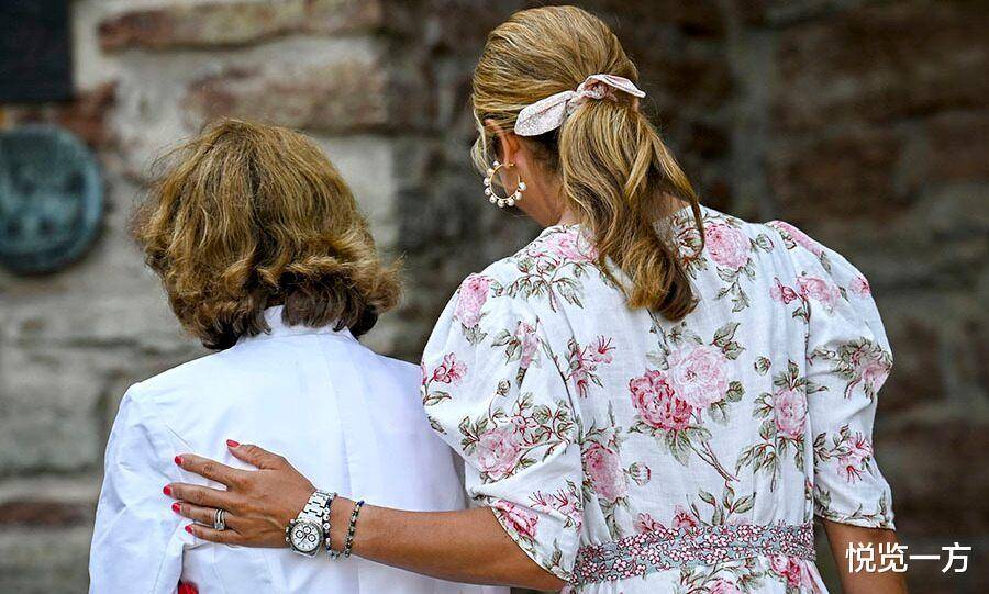 埃斯特拉|瑞典女王储维多利亚公主庆生 奥斯卡呆萌可爱 埃斯特拉似精灵