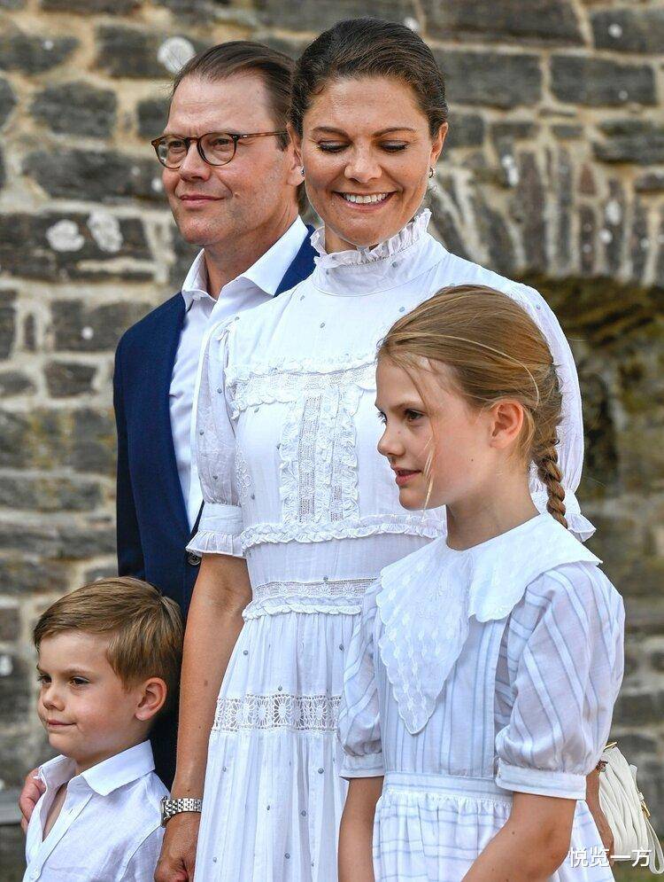 埃斯特拉|瑞典女王储维多利亚公主庆生 奥斯卡呆萌可爱 埃斯特拉似精灵