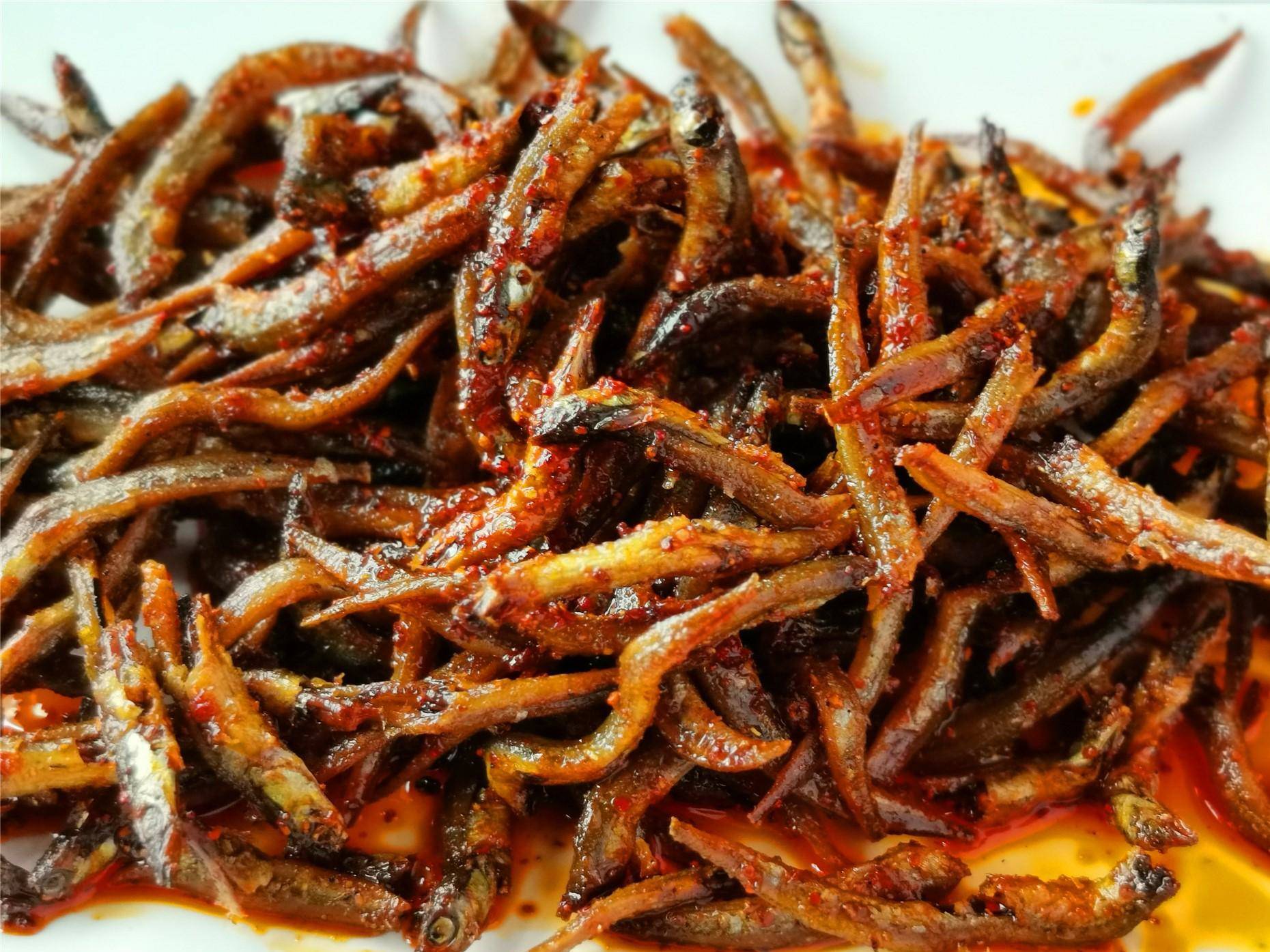 原创为什么超市的小鱼干这么便宜?1元1袋能吃吗?看完再买心有底