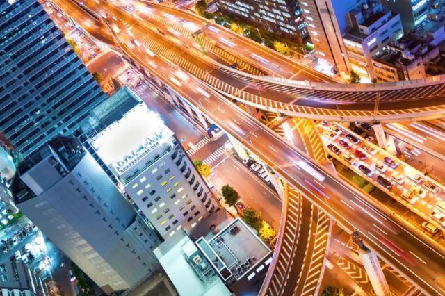 河南迎新高速，串联4大城市，将经过“网红”城市，预计年底完工