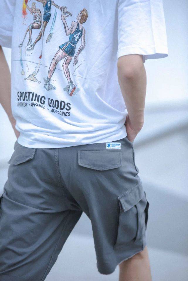 球鞋|秘!陈冠希和神秘大佬一起拍的Vlog视频,深扒一下,手慢无!