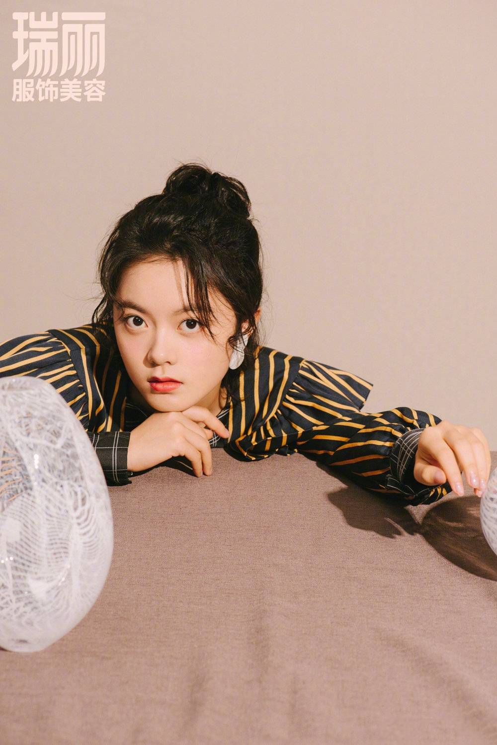 时尚|“国民闺女”赵今麦，拍时尚大片气场全开，私服更是少女穿搭典范