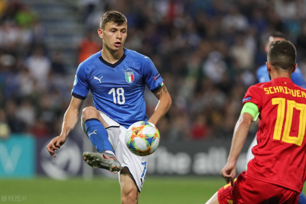 凌晨0点!国米传来喜讯:巴雷拉做出难得决定,球迷集体点赞