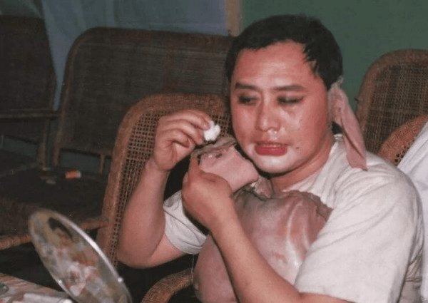 事业有成|猪八戒已经73岁，和“嫦娥”恩爱数年，如今儿子也事业有成