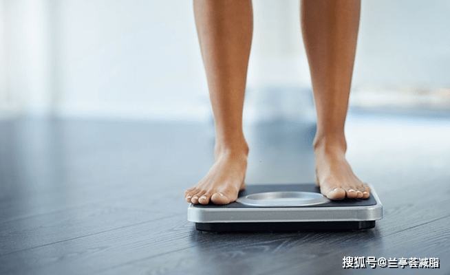 吃什么可以快速瘦10斤 6f0dc98ea35643529a377b19207330bb.png