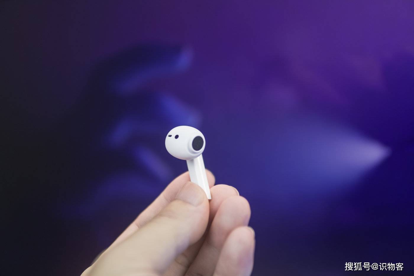 全新发售的fiilccpro陶瓷白同价位降噪耳机天花板