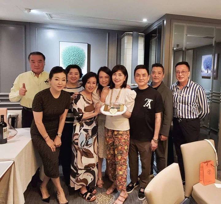 原创柳生静云刘纬民近照气质大变息影后成珠宝大亨70岁仍未婚