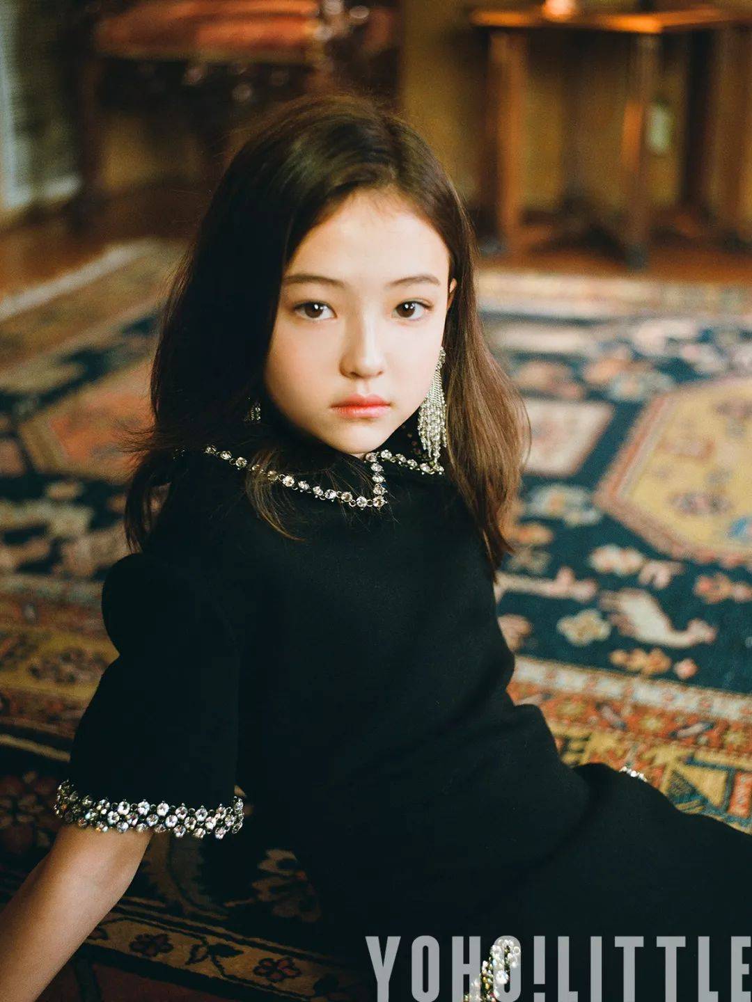时尚|“YG小公主”Ella，11岁的猫系小仙女，冷艳气质高级感满满，好美