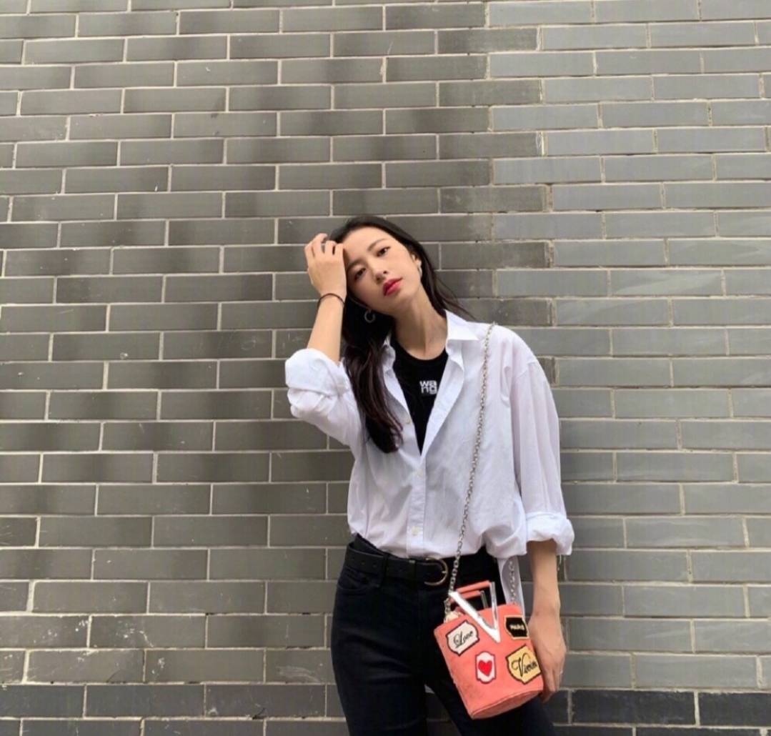 色调|90后最会穿女星扛把子！周雨彤女生的衣柜，你值得拥有
