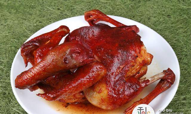 做法|奥尔良烤鸡傻瓜式做法，只需2步不会做饭也能做，味道比卖的好吃
