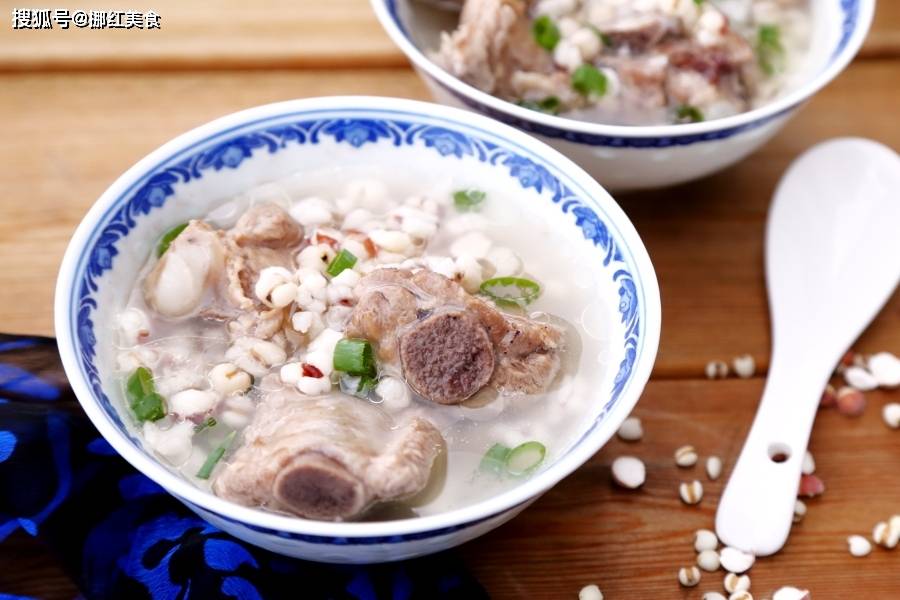 家人|三伏天祛湿最有效，记得给家人炖排骨多加三味，健康一整年