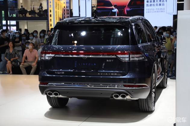 2021粤港澳车展林肯新款飞行家亮相