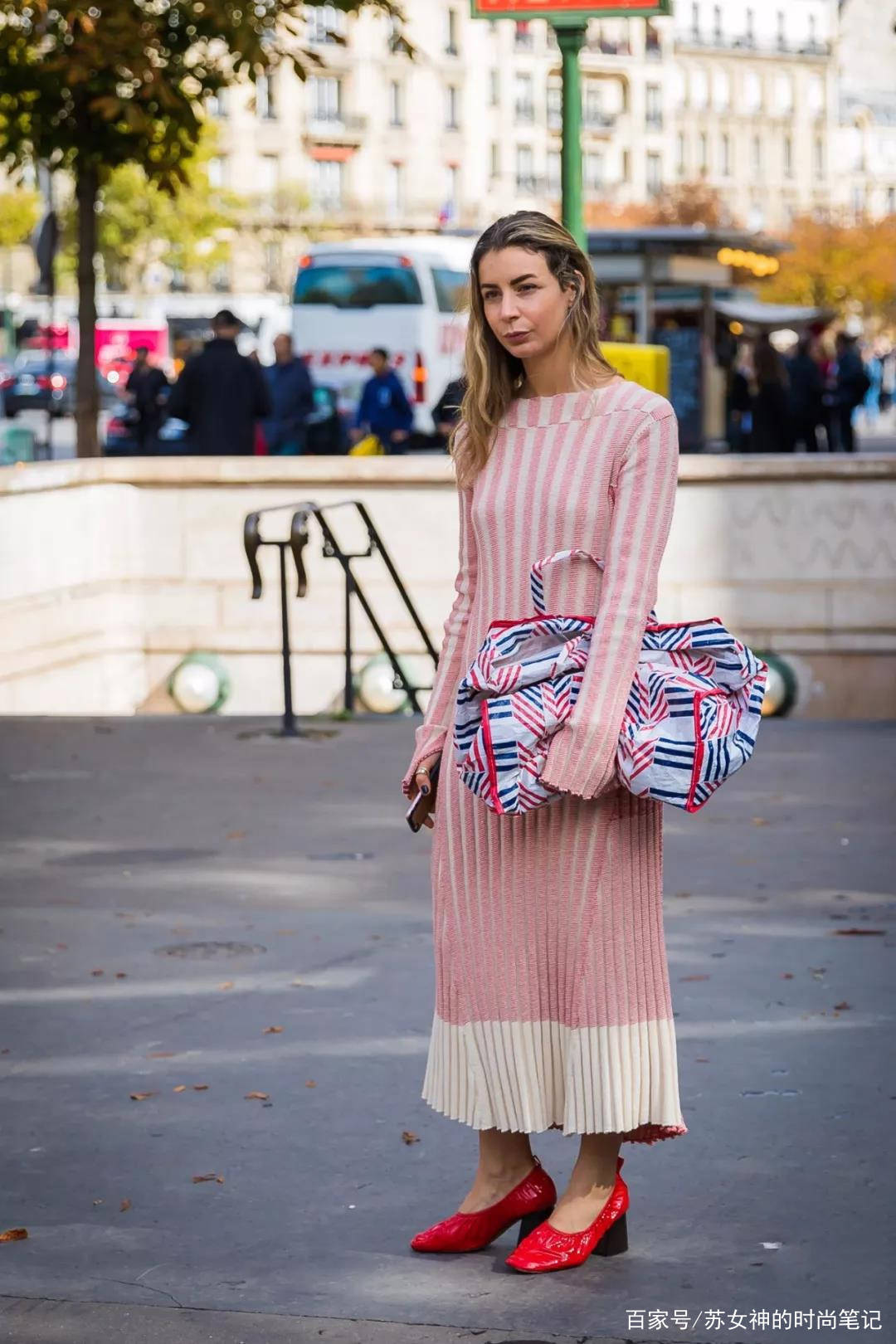 身材|40岁的女人别瞎传，今年流行这双“例假鞋”，复古优雅，谁穿谁美