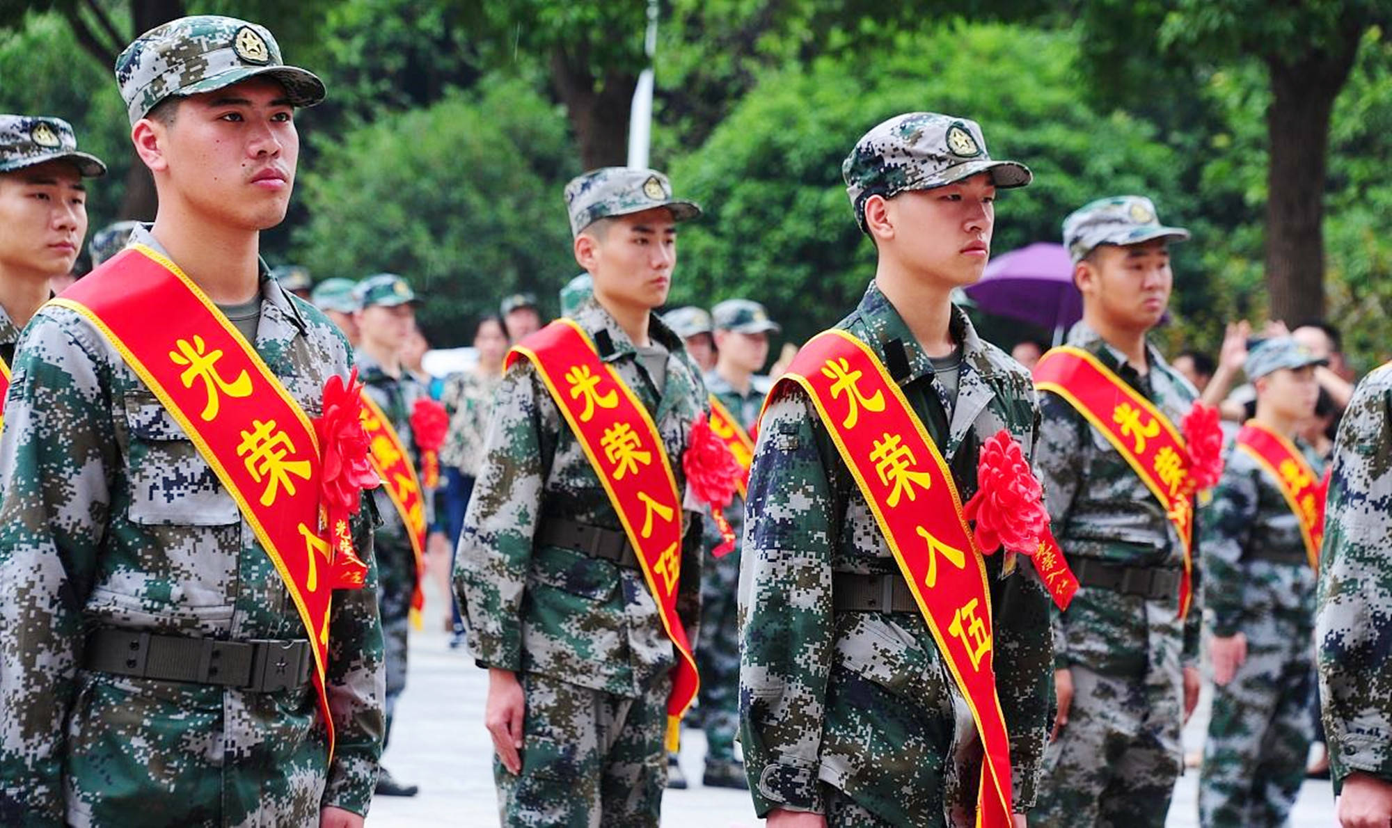 2021年参军新政策,入伍后将获得免试读本科机会,是专科生的福音_大学