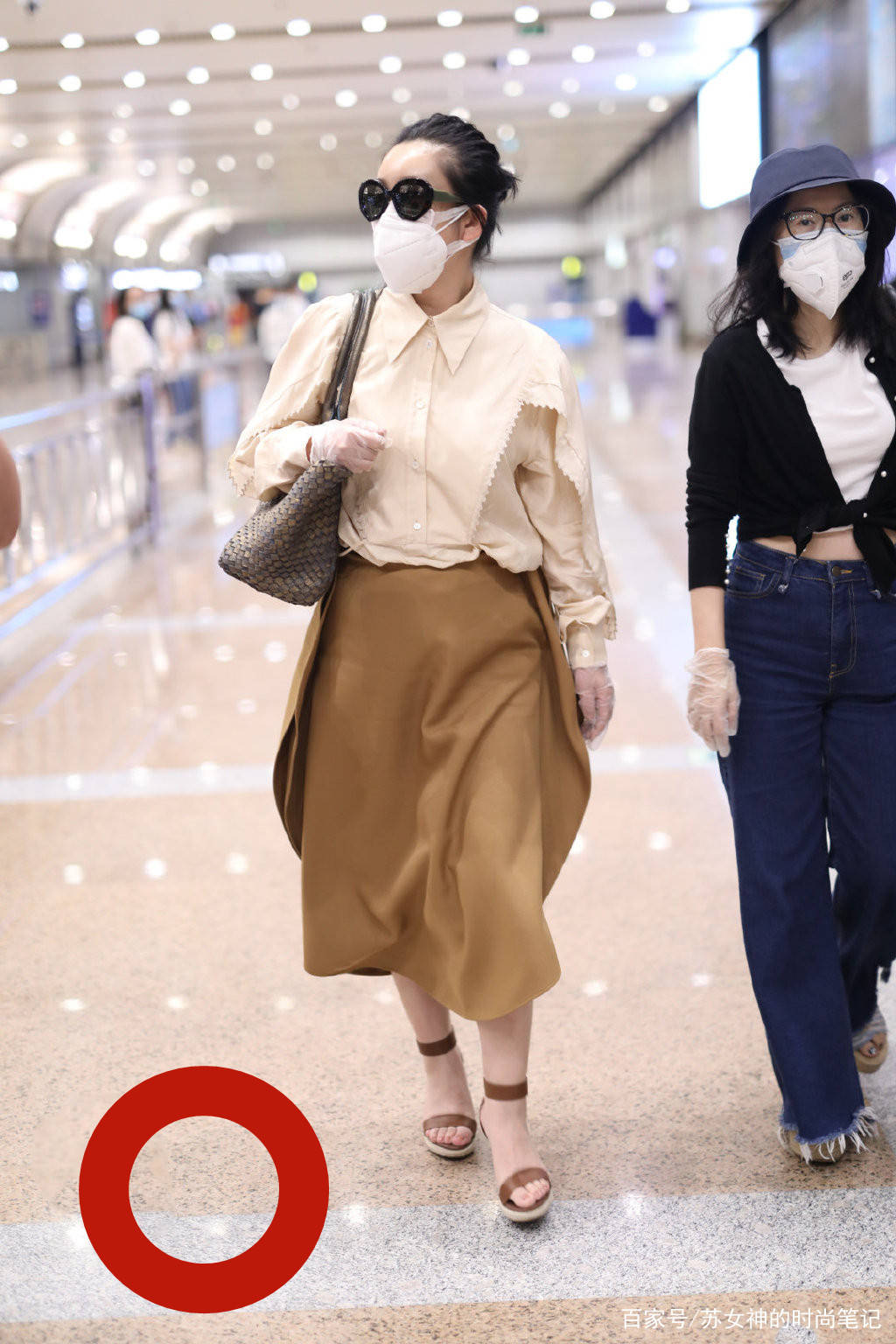 身材|拒绝“装嫩”，上了年纪的女人夏天这么穿，减龄显小，又美又飒！