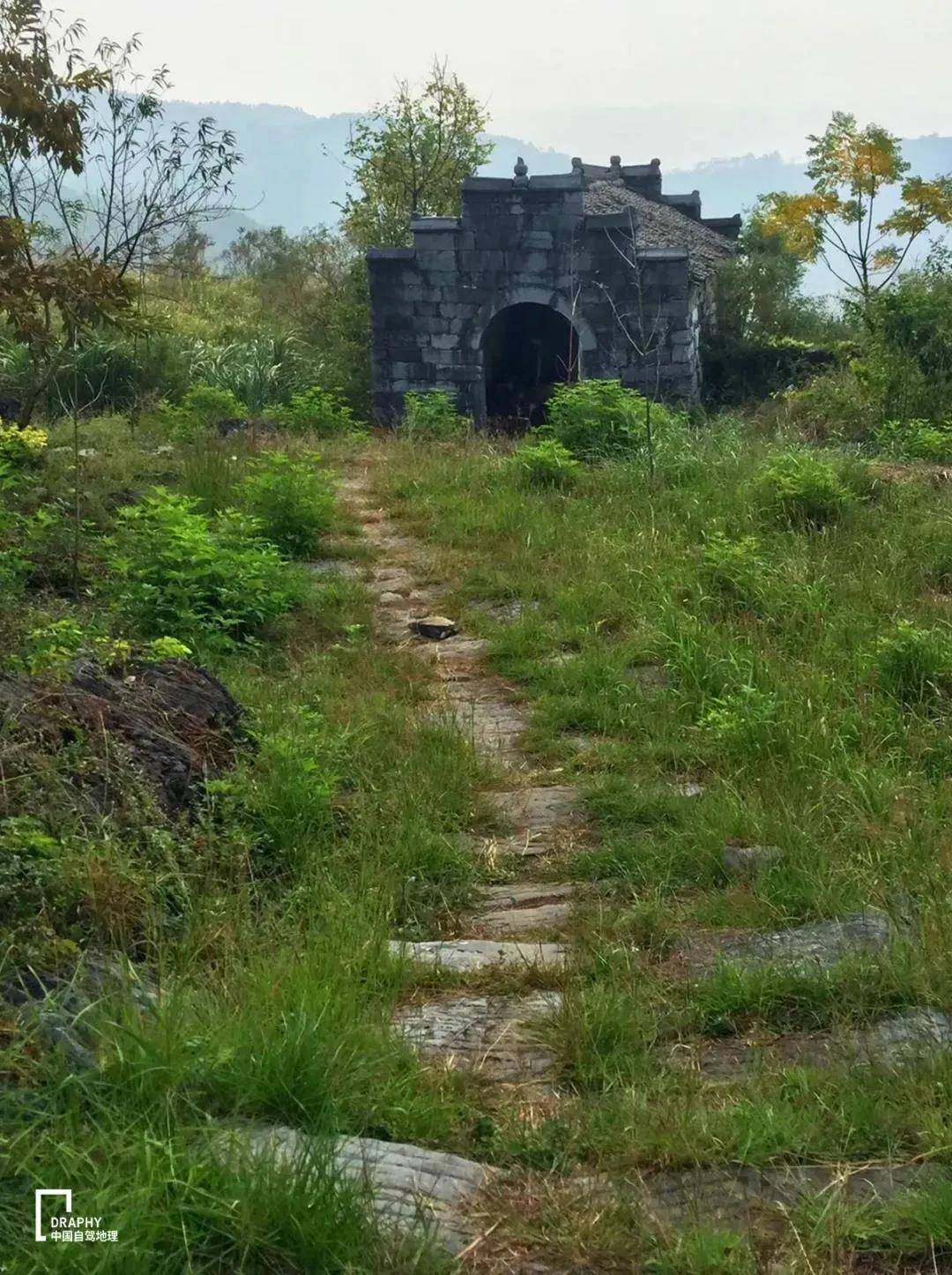 制图|几乎被遗忘的路：连接广东和湖南，沿线村落古朴清幽、人少景美！