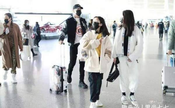 长女|钟丽缇一家五口走机场，长女回国过年变胖妞，12岁次女身高近1米7