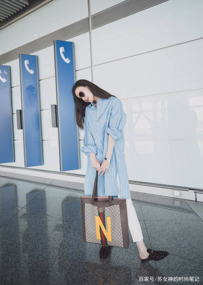 整体|今年火了一款“香蕉鞋”，时髦复古又高级，李菲儿、刘诗诗都在穿