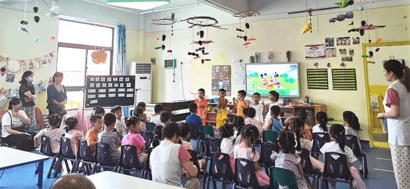 活动|走近孩子 陪伴成长｜园外园朝阳园半日开放暨学期末汇报活动