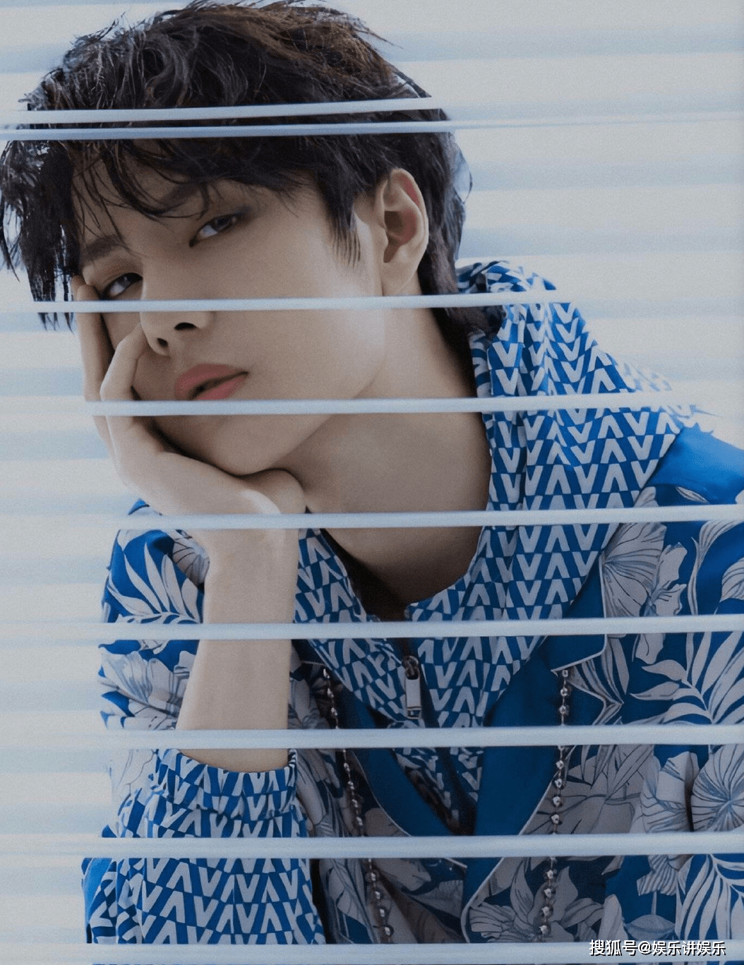 摩托|肖战王一博告诉你:撞衫会上热搜,但是撞衣柜不会!