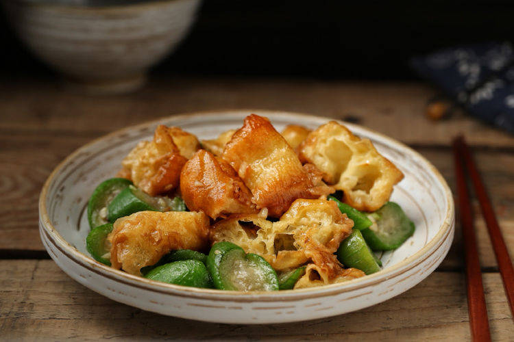 老公|油条加它一起炒,连饭带菜都有了,口感爽滑不油腻,夏天吃正合适