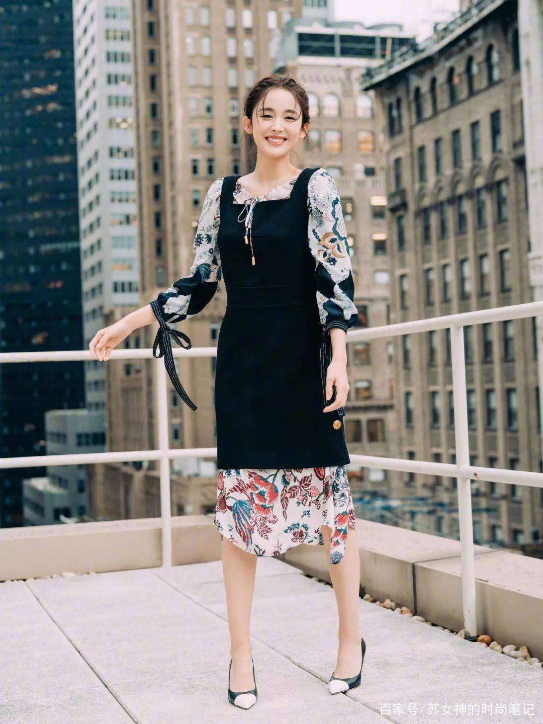 衬衣|夏天穿裙子别搭安全裤，今年流行“裙子套裙子”的穿法，洋气时髦