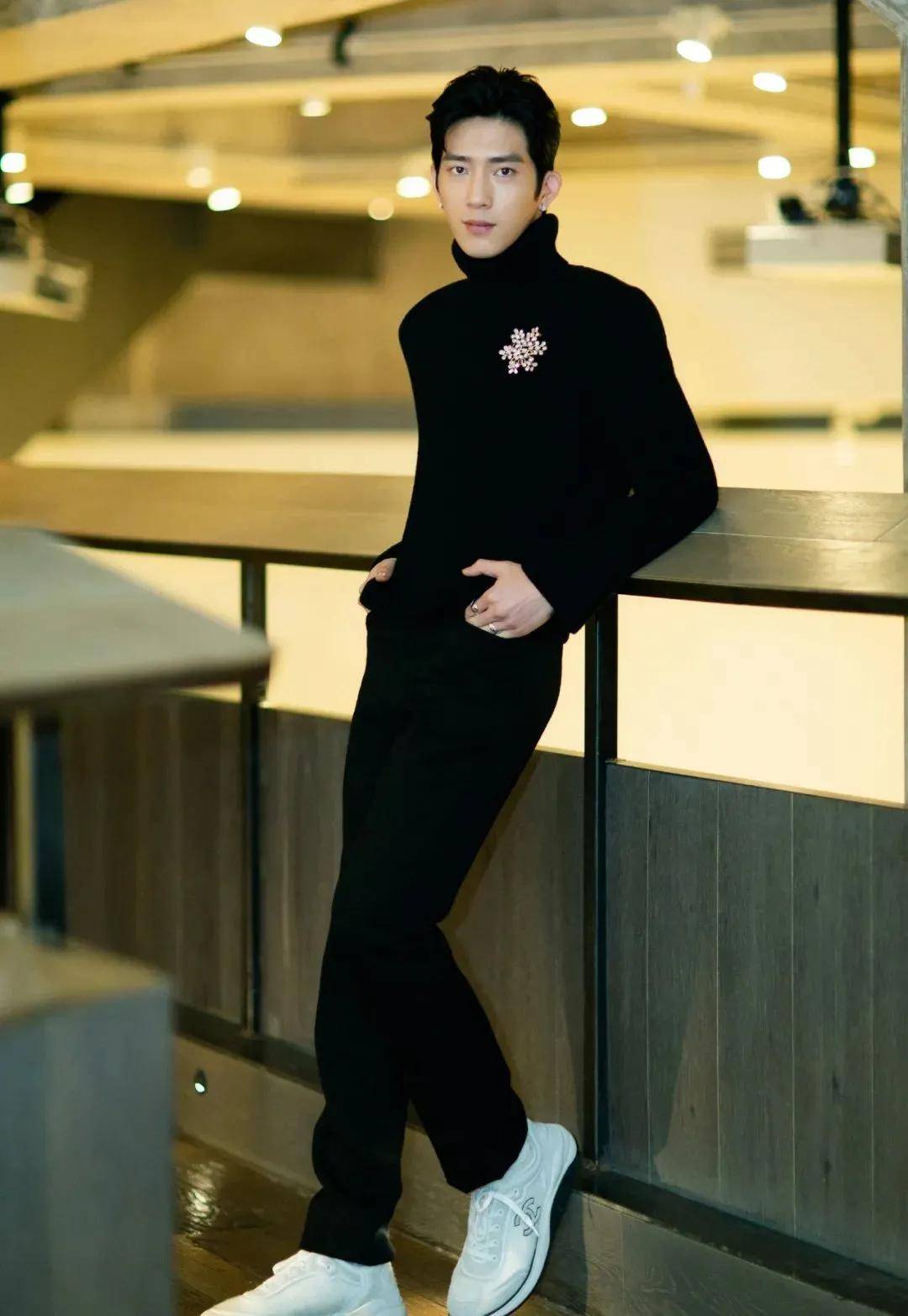 Chanel|娱乐圈的“女装大佬”们
