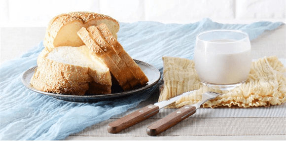 企业|叮咚上市后入驻餐饮早餐赛道?品牌如何突围才能分得一杯羹?