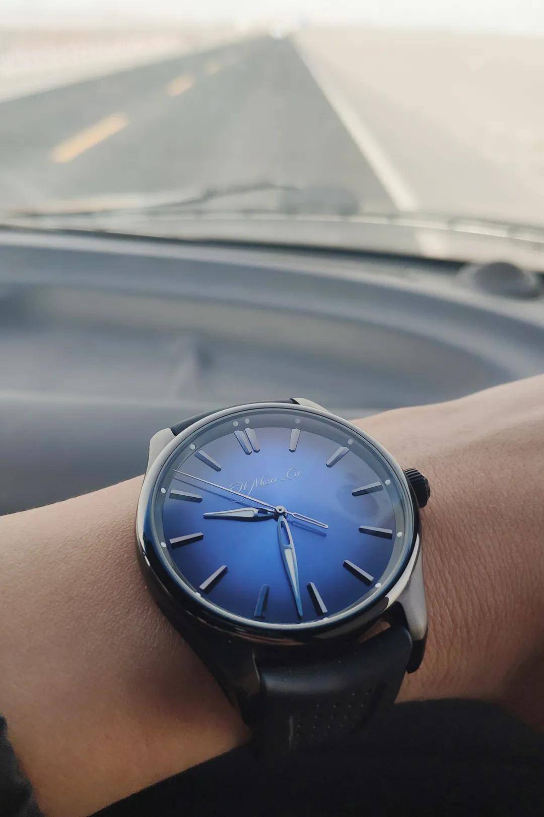 见闻记录|流浪的亨利慕时-两周三千公里，带你走丝路和天路（上篇）