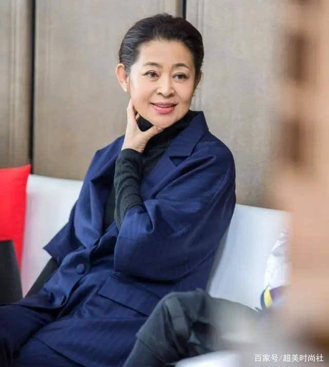 舞台|曾被称为高配版章子怡,红极一时的倪萍,减重二十斤反被疑整容?