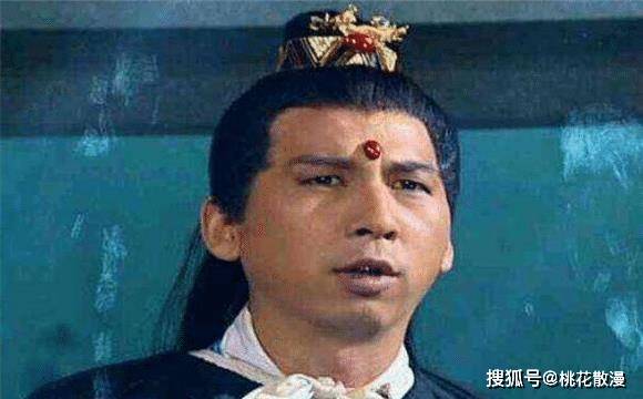 西海龙王后派出摩昂太子前往黑水河府捉拿鼍龙时，鼍龙又一次谈到了沙僧的气色不佳的晦气色脸。