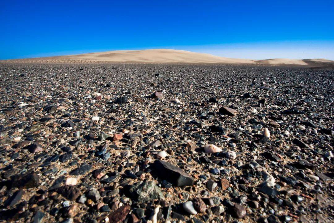 雅丹景区戈壁砾石@敦煌世界地质公园06闻名遐迩的敦煌文化敦煌作为古