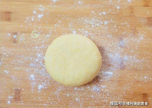 做法|发面饼这样做,全程不加一滴水,蓬松暄软,营养美味好消化,好吃