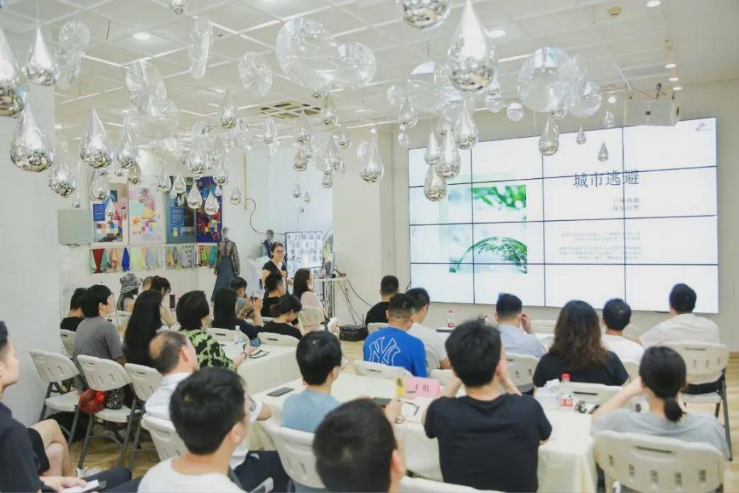 实战|学以致用，7月柯桥天天时尚开启面料产品创新进阶之路