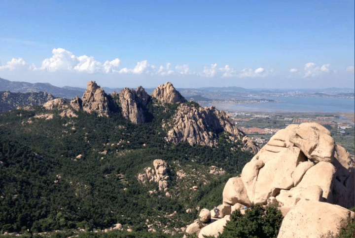 中国海岸线第一高峰青岛崂山