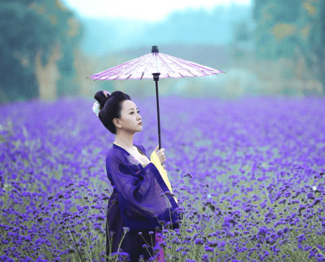 样子|女星古装撑伞造型绝了!赵丽颖风格百变、杨紫清冷,热巴让人心疼!