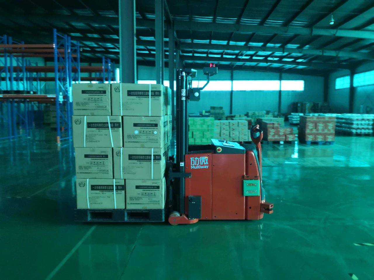 中科之声专访劢微机器人王川龙：赋能百业场内物流升级，开创全新高效用工模式