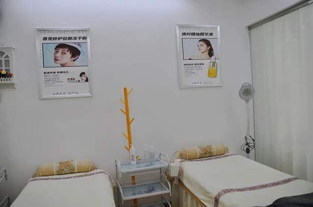 问题|嘉瑟琳天水旗舰店举办三周年庆典活动！