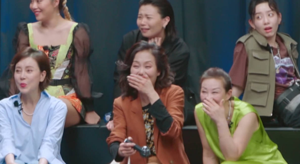 时尚|没文化，没情商，一句话让刘雯掩面无语，董又霖凭什么当评委？！