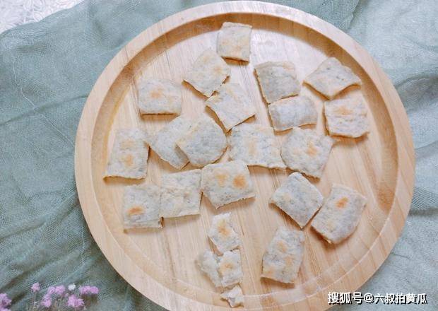 做法|土豆别做老一套了,试试这个做法,好吃筋道,老少都爱吃