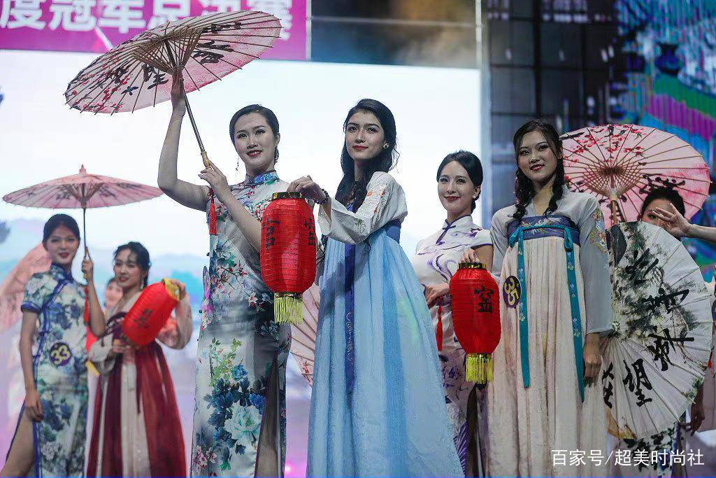 佳丽|中国旅游小姐冠军长相极具东方美！不像整容脸，亚军还撞脸李思思