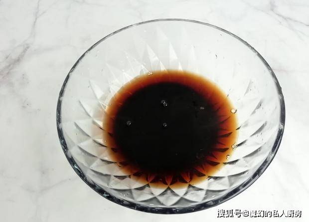 面包|它比馒头简单，比面包好吃，蒸一蒸就出锅，蓬松Q弹，太好吃了
