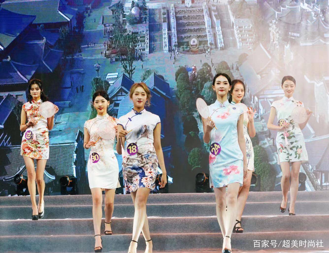 佳丽|中国旅游小姐冠军长相极具东方美！不像整容脸，亚军还撞脸李思思